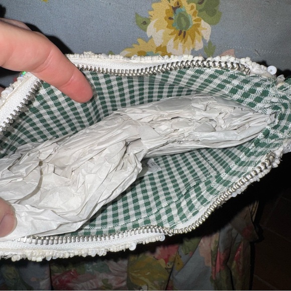 Beaded Vegetable Embroidery Shoulder Bag in White - made in India! - Picture 6 of 6